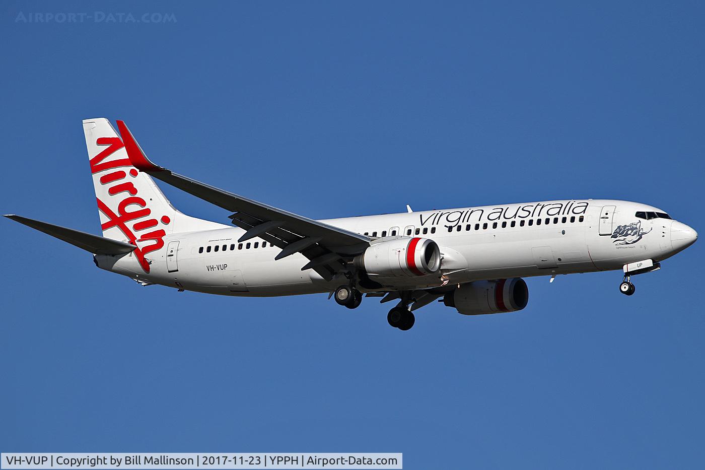 VH-VUP, 2008 Boeing 737-8FE C/N 36604, FINALS TO 21