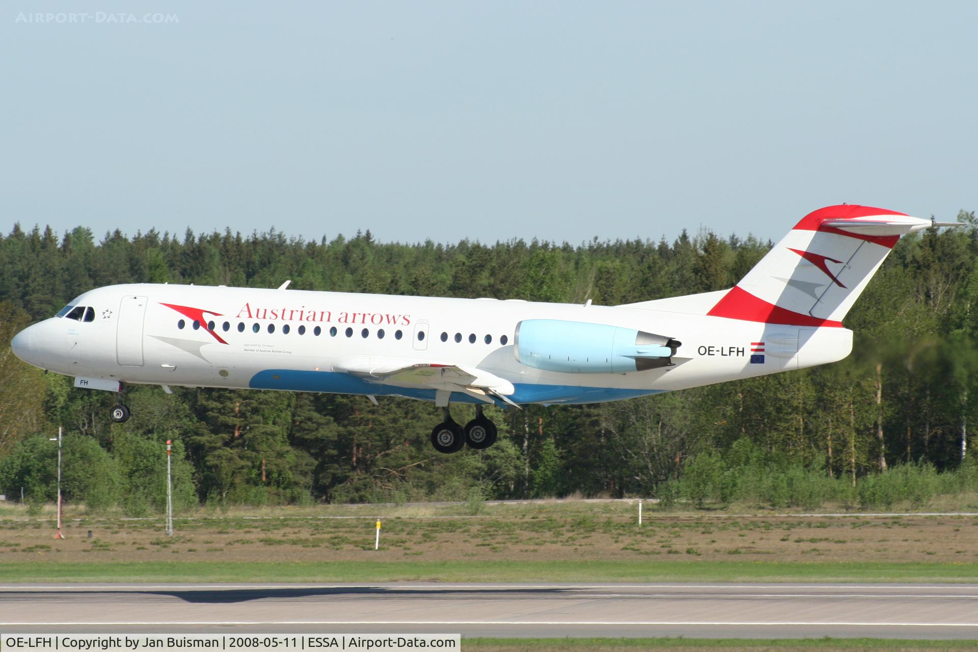 OE-LFH, 1995 Fokker 70 (F-28-0070) C/N 11554, Austrian Arrows