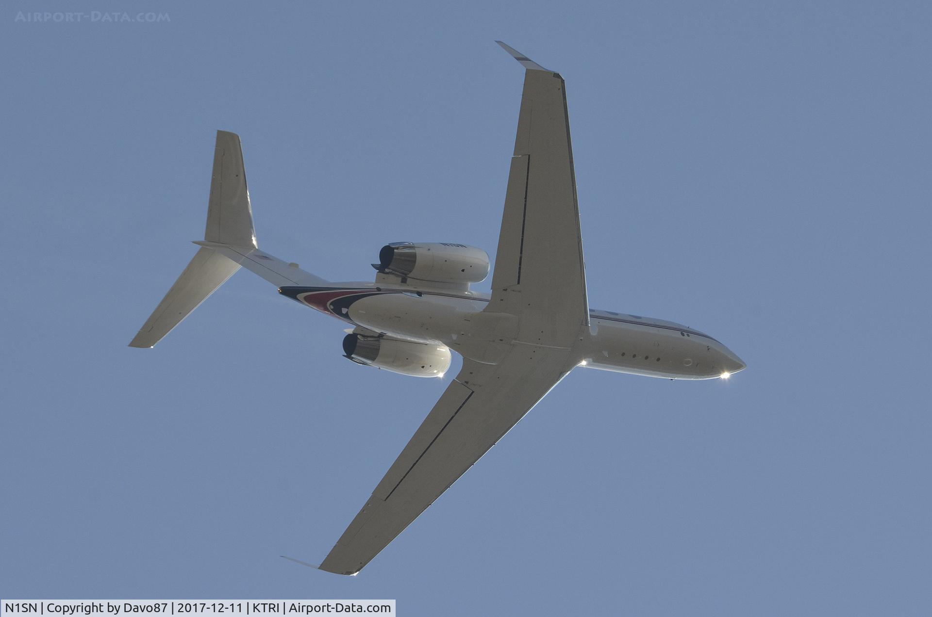 N1SN, 2000 Gulfstream Aerospace G-IV C/N 1433, Taking off from Tri-Cities Airport (KTRI) in Blountville, TN.