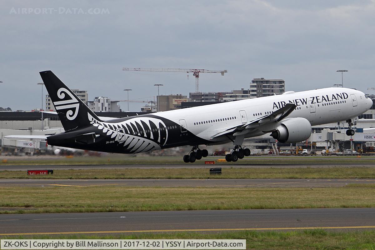 ZK-OKS, 2014 Boeing 777-306/ER C/N 44547, NZ102