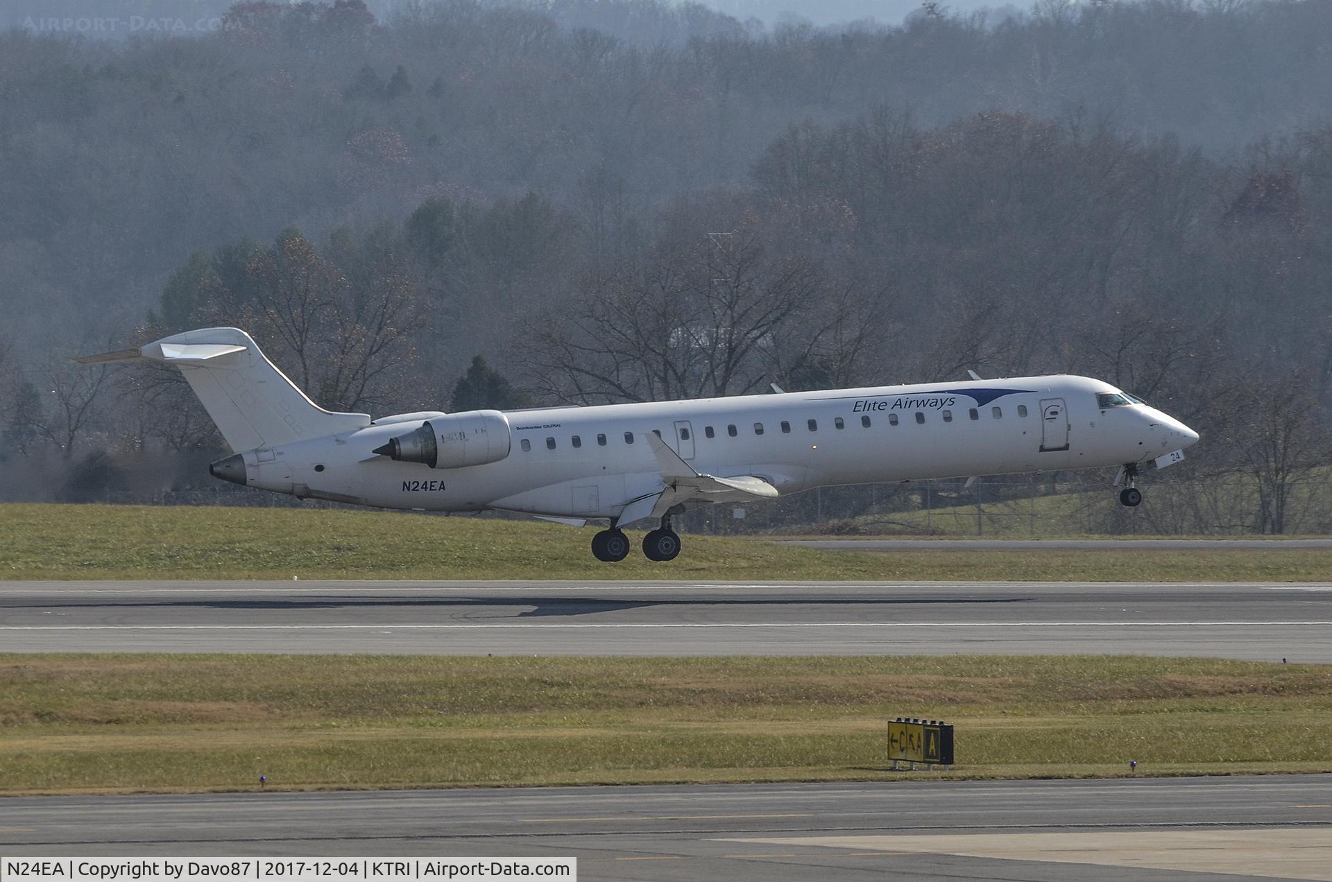 N24EA, 2002 Bombardier CRJ-701ER (CL-600-2C10) Regional Jet C/N 10040, About to land at Tri-Cities Airport (KTRI) in Blountville, TN.