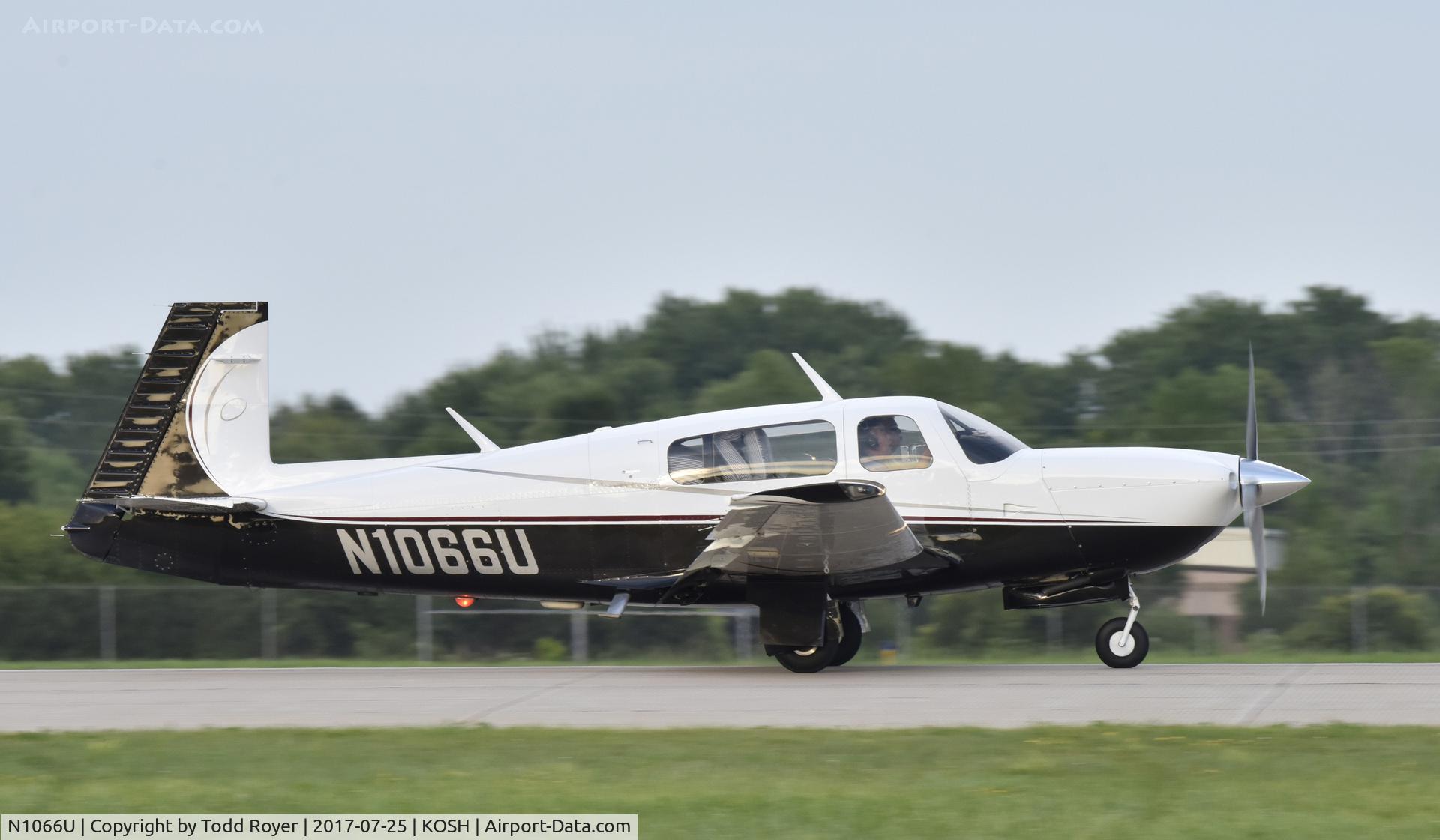 N1066U, 1994 Mooney M20R Ovation C/N 29-0005, Airventure 2017