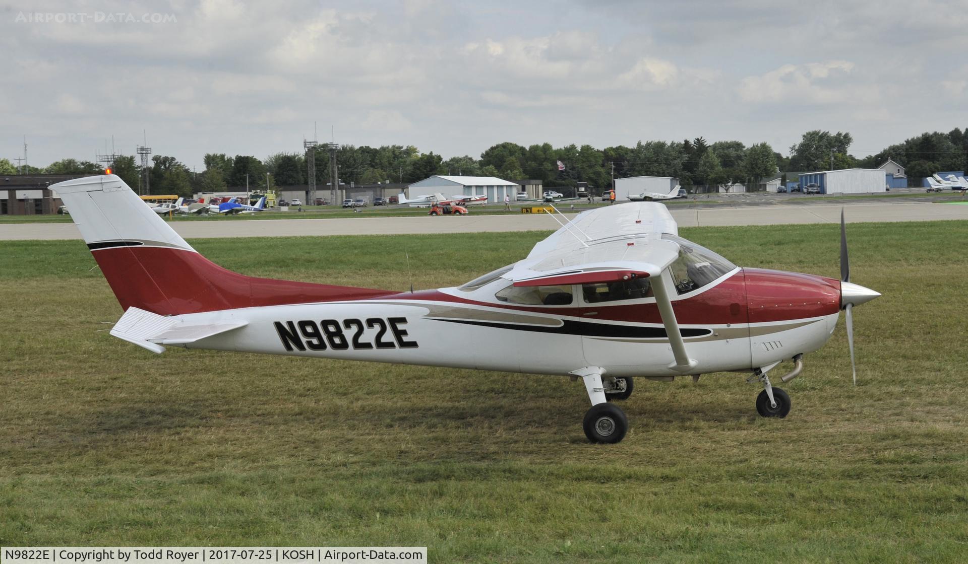 N9822E, 1976 Cessna 182P Skylane C/N 18263922, Airventure 2017