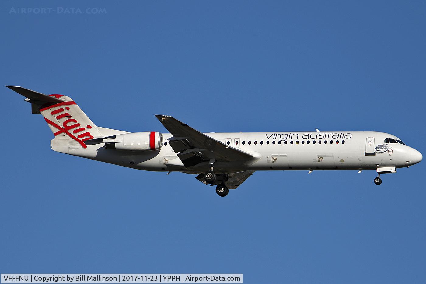 VH-FNU, 1991 Fokker 100 (F-28-0100) C/N 11373, FINALS TO 21