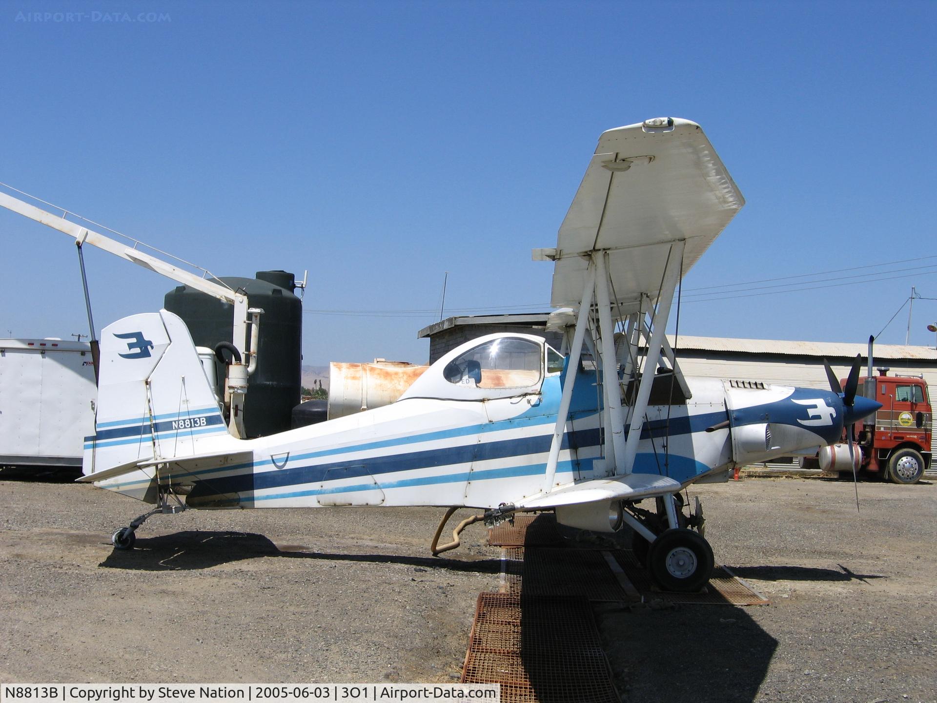 N8813B, 1982 Eagle Aircraft Co Eagle DW-1 C/N DW-1-0081-82, Newman Air Service 1982 Eagle DW-1 crop duster at Gustine, CA