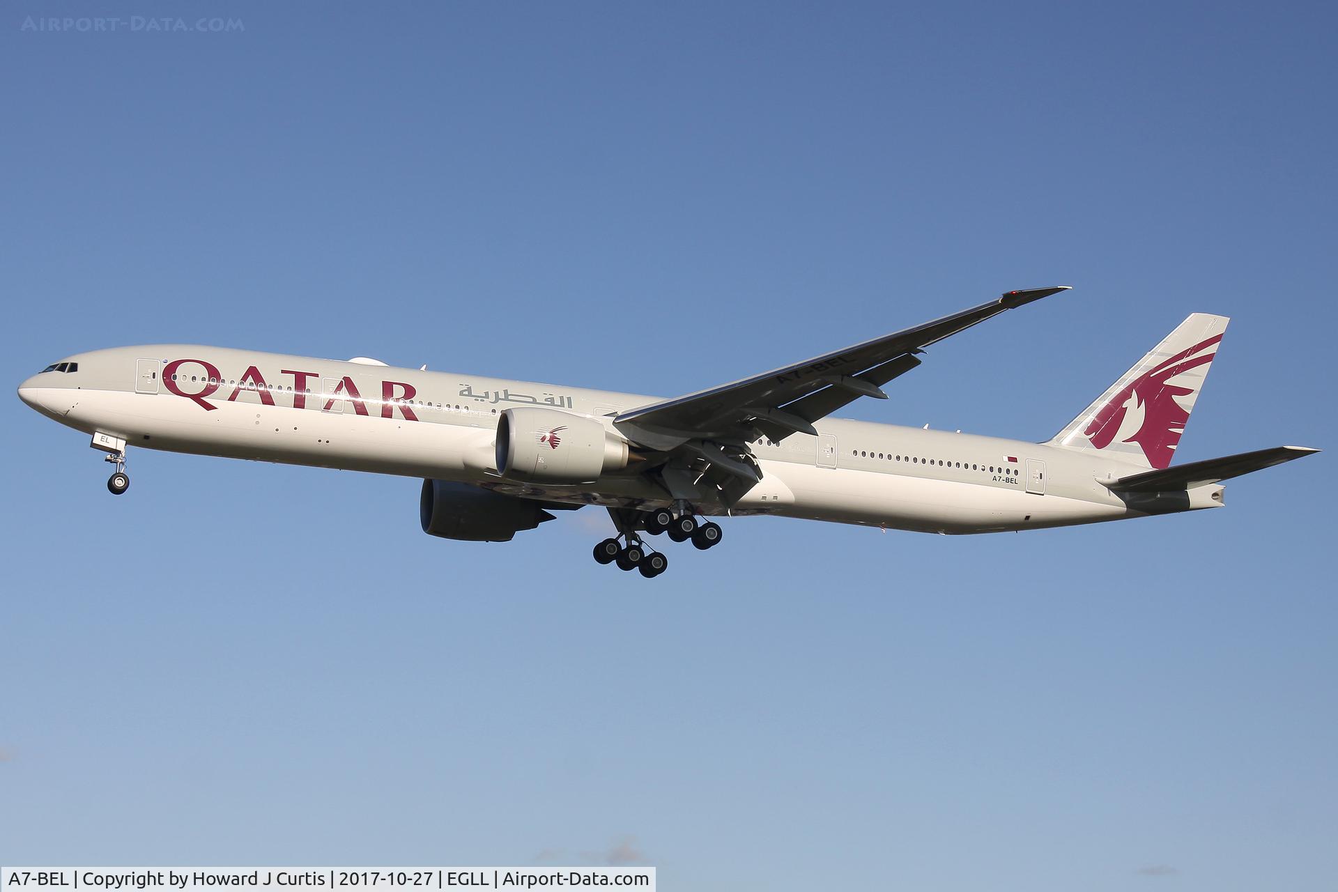 A7-BEL, 2017 Boeing 777-300/ER C/N 64063, On approach