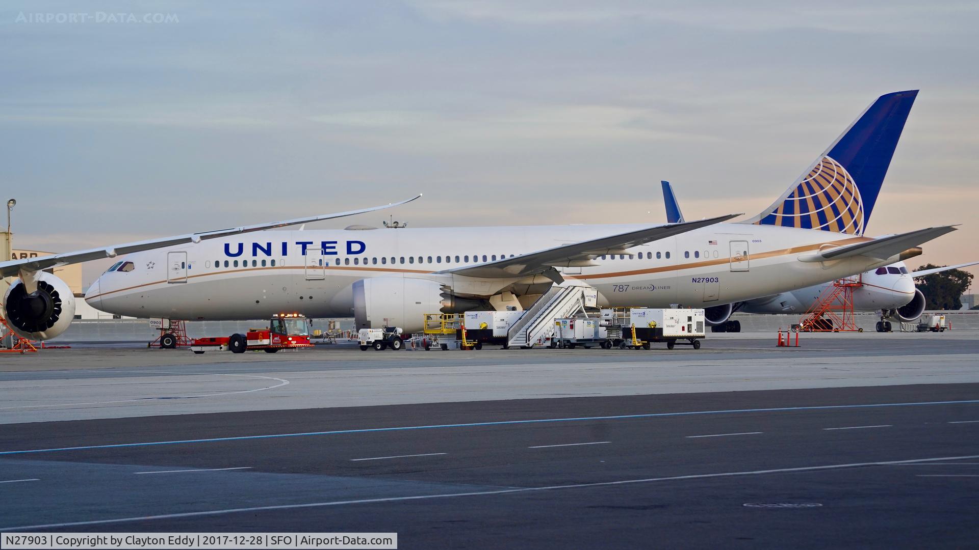 N27903, 2012 Boeing 787-8 Dreamliner C/N 34823, SFO 2017.