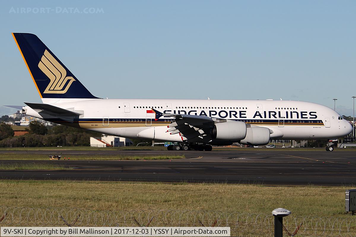 9V-SKI, 2009 Airbus A380-841 C/N 034, TAXI FROM 34L