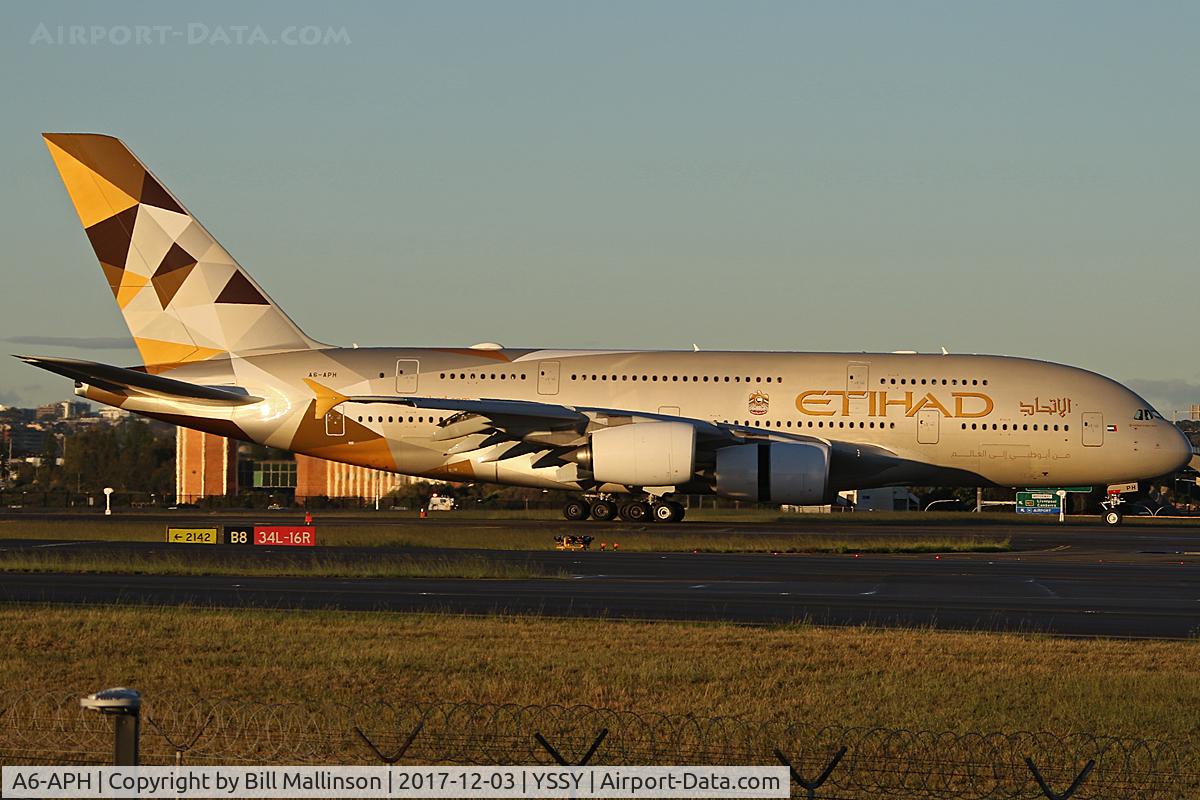 A6-APH, 2015 Airbus A380-861 C/N 199, TAXI FROM 34L