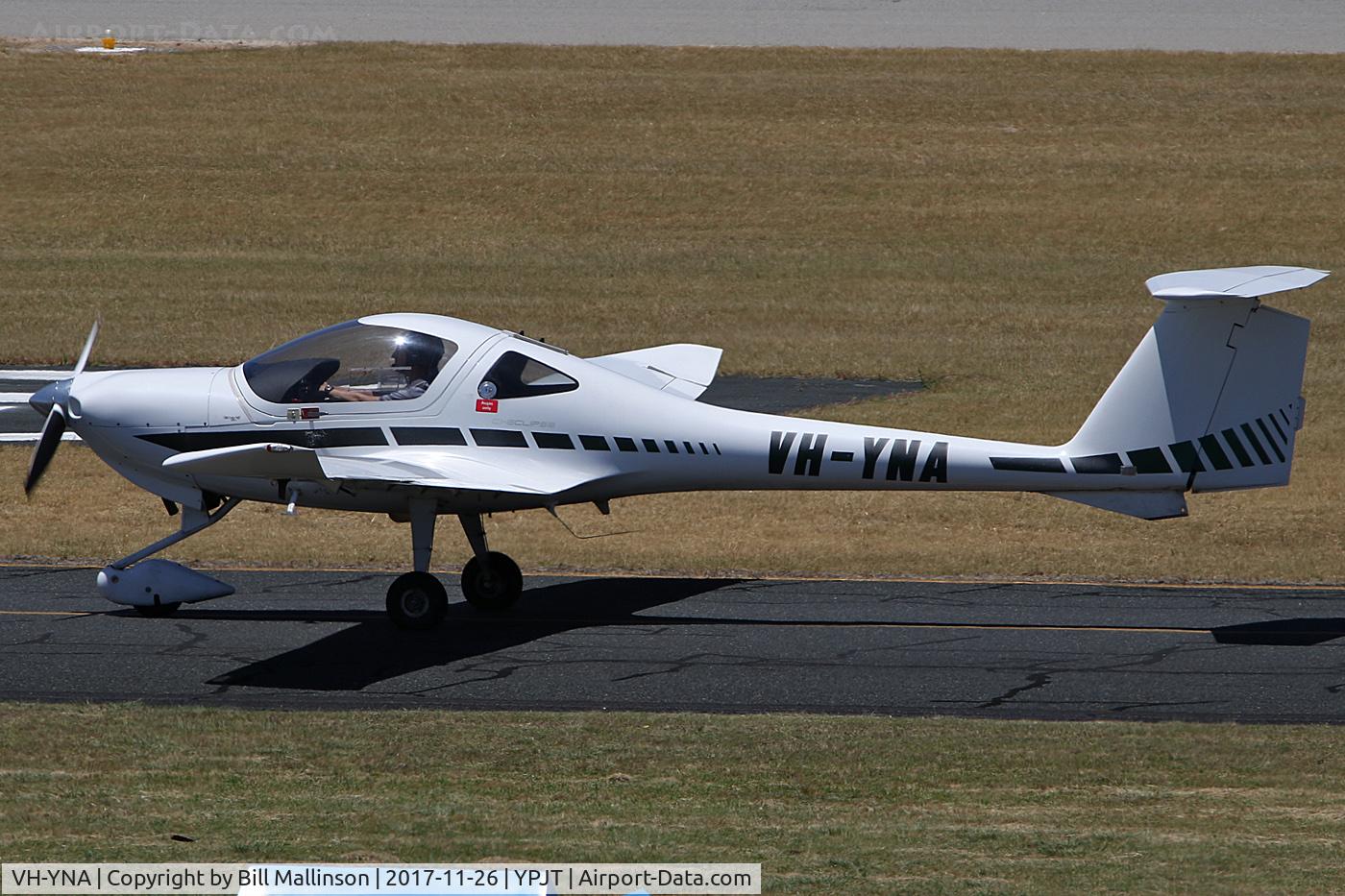 VH-YNA, 2005 Diamond DA-20C-1 Eclipse C/N C0307, TAXIING