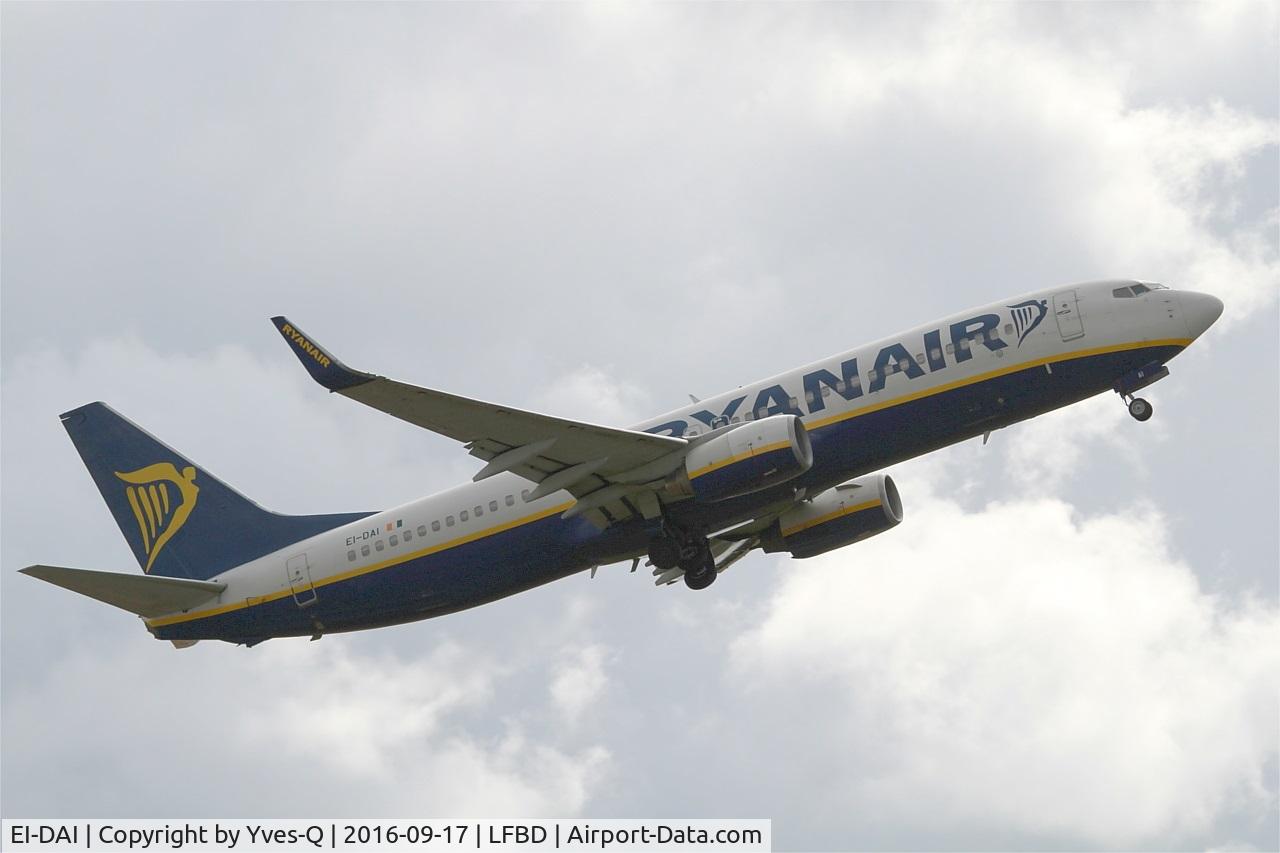 EI-DAI, 2003 Boeing 737-8AS C/N 33547, Boeing 737-8AS, Take off rwy 29, Bordeaux Mérignac airport (LFBD-BOD)