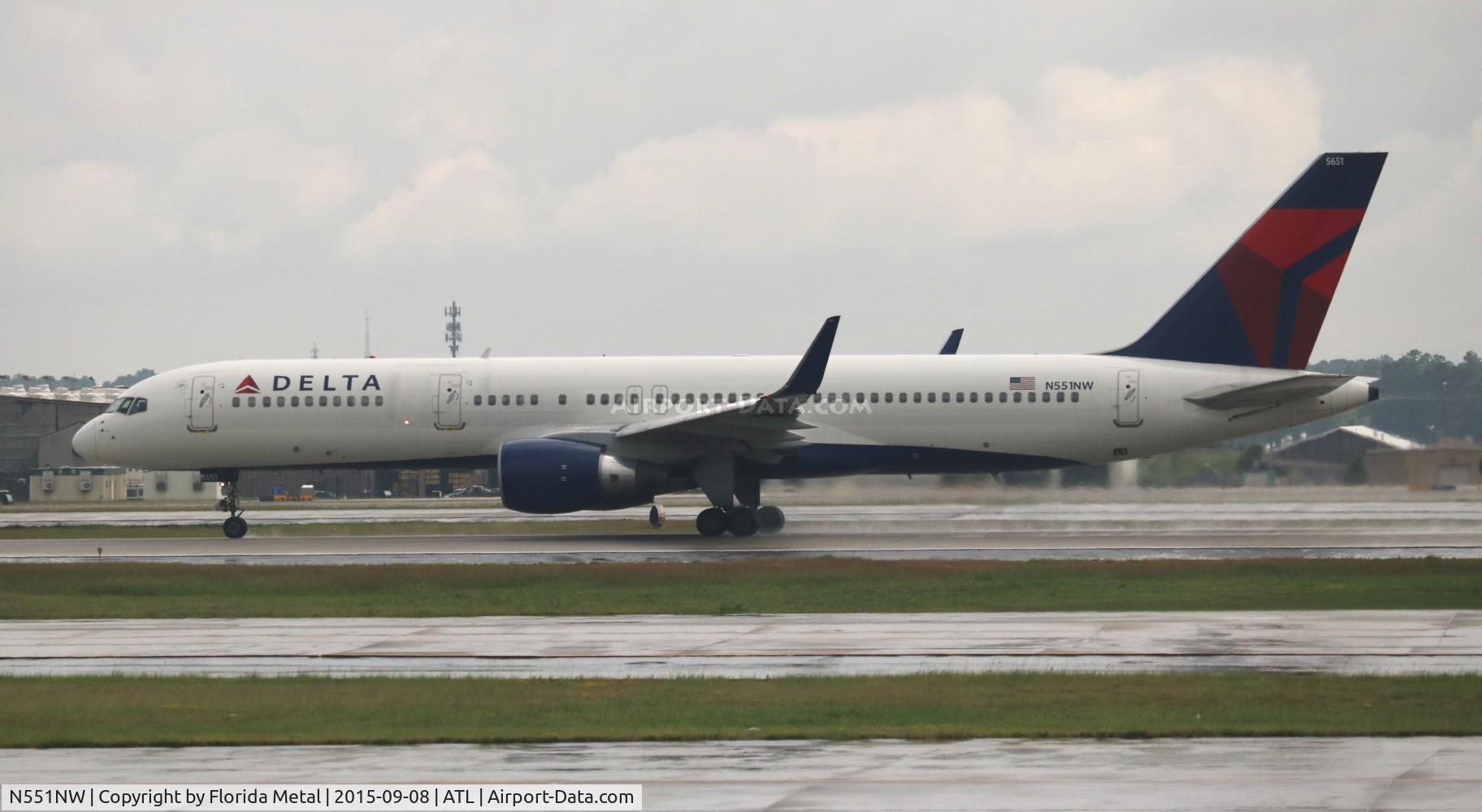 N551NW, 2001 Boeing 757-251 C/N 26498, Delta