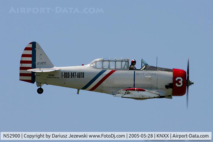 N52900, 1940 North American SNJ-2 Texan C/N 2010, North American SNJ-2 Texan  C/N 2010 - Geico Skytypers, N52900