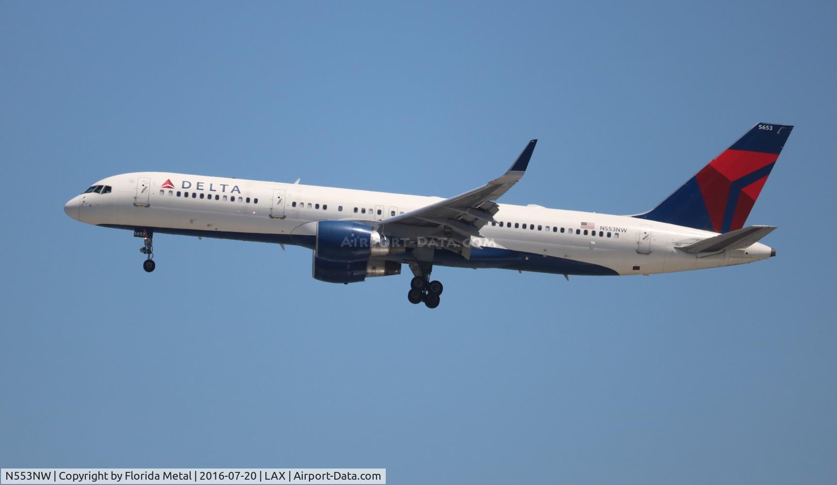 N553NW, 2001 Boeing 757-251 C/N 26500, Delta