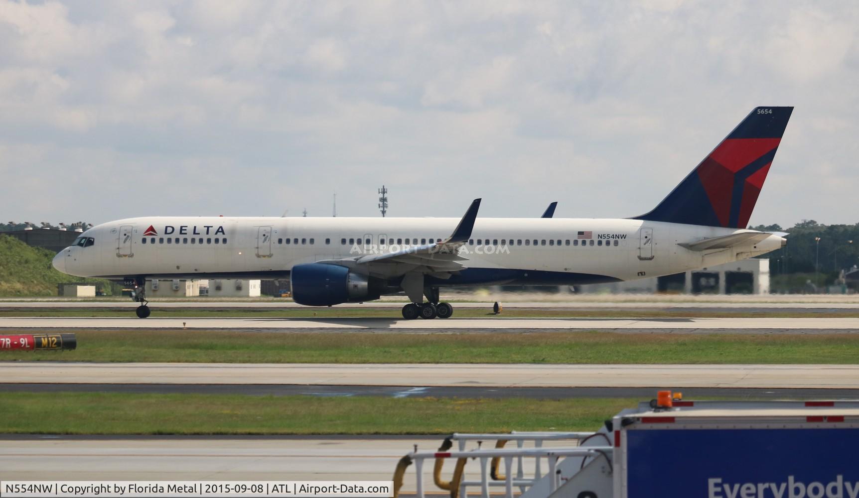 N554NW, 2001 Boeing 757-251 C/N 26501, Delta