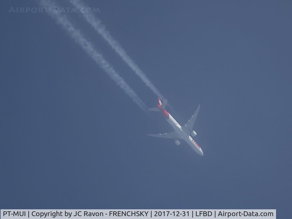 PT-MUI, 2013 Boeing 777-32W/ER C/N 40589, LATAM Brasil JJ8070 Sao Paulo to Frankfurt Overflying Bordeaux city