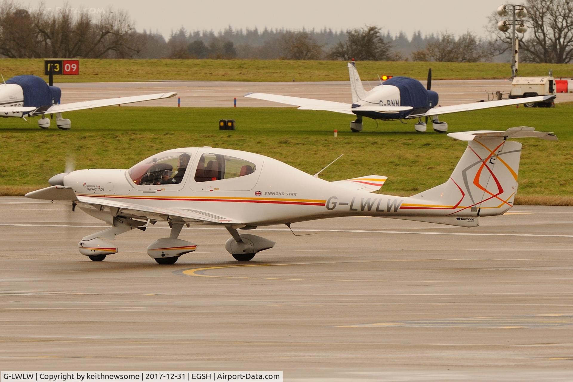 G-LWLW, 2003 Diamond DA-40D Diamond Star C/N D4.052, Arriving from Gamston.