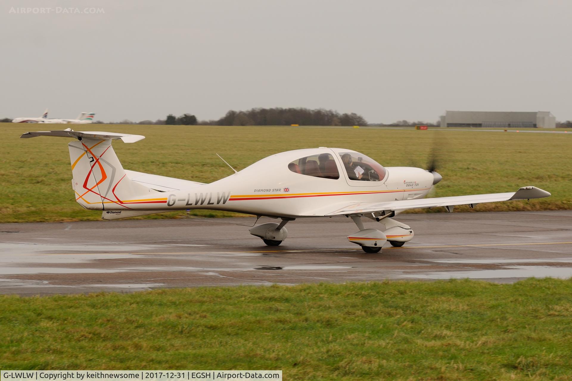 G-LWLW, 2003 Diamond DA-40D Diamond Star C/N D4.052, Leaving for Gamston.