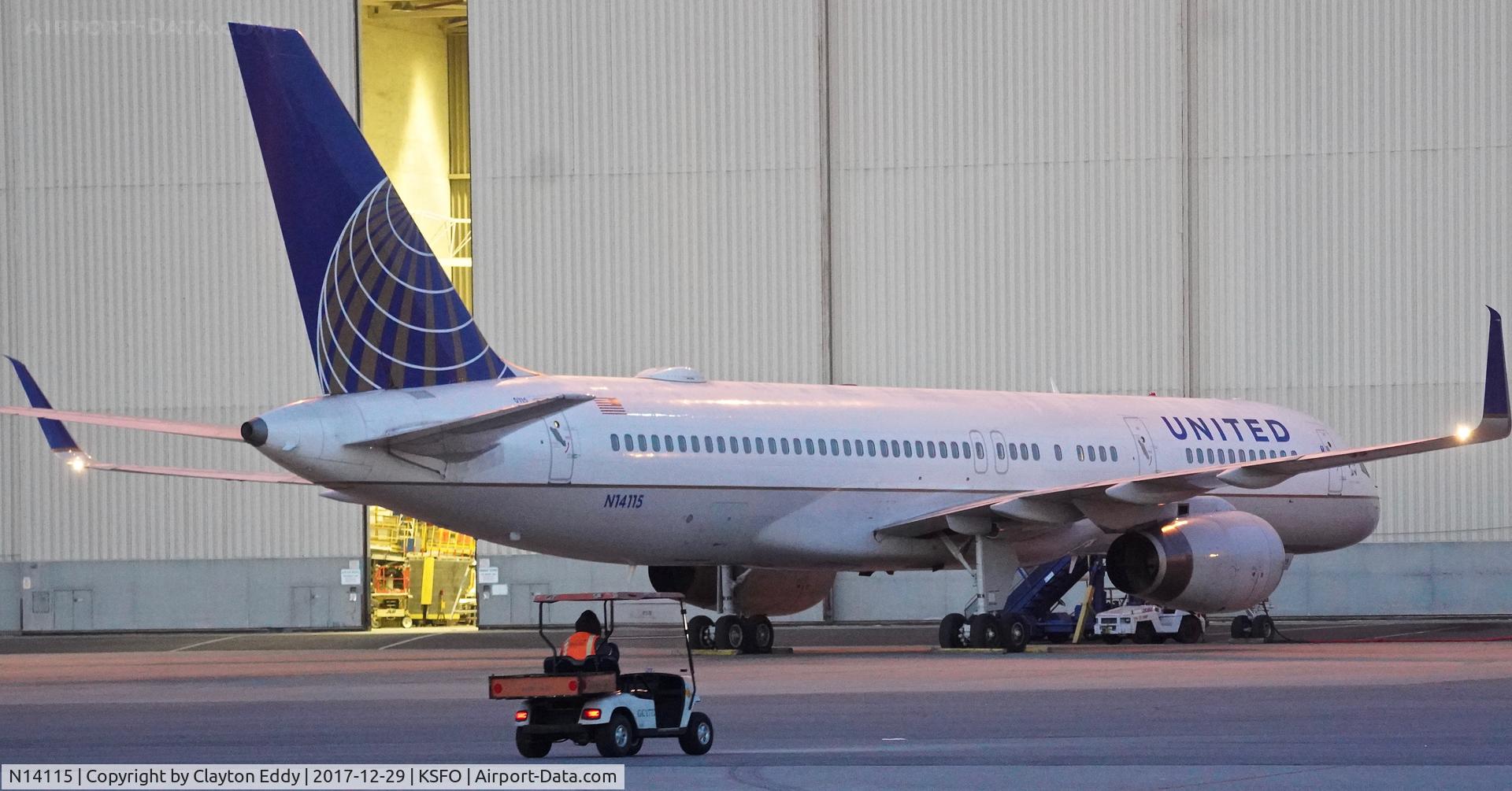 N14115, 1995 Boeing 757-224 C/N 27557, SFO 2017.