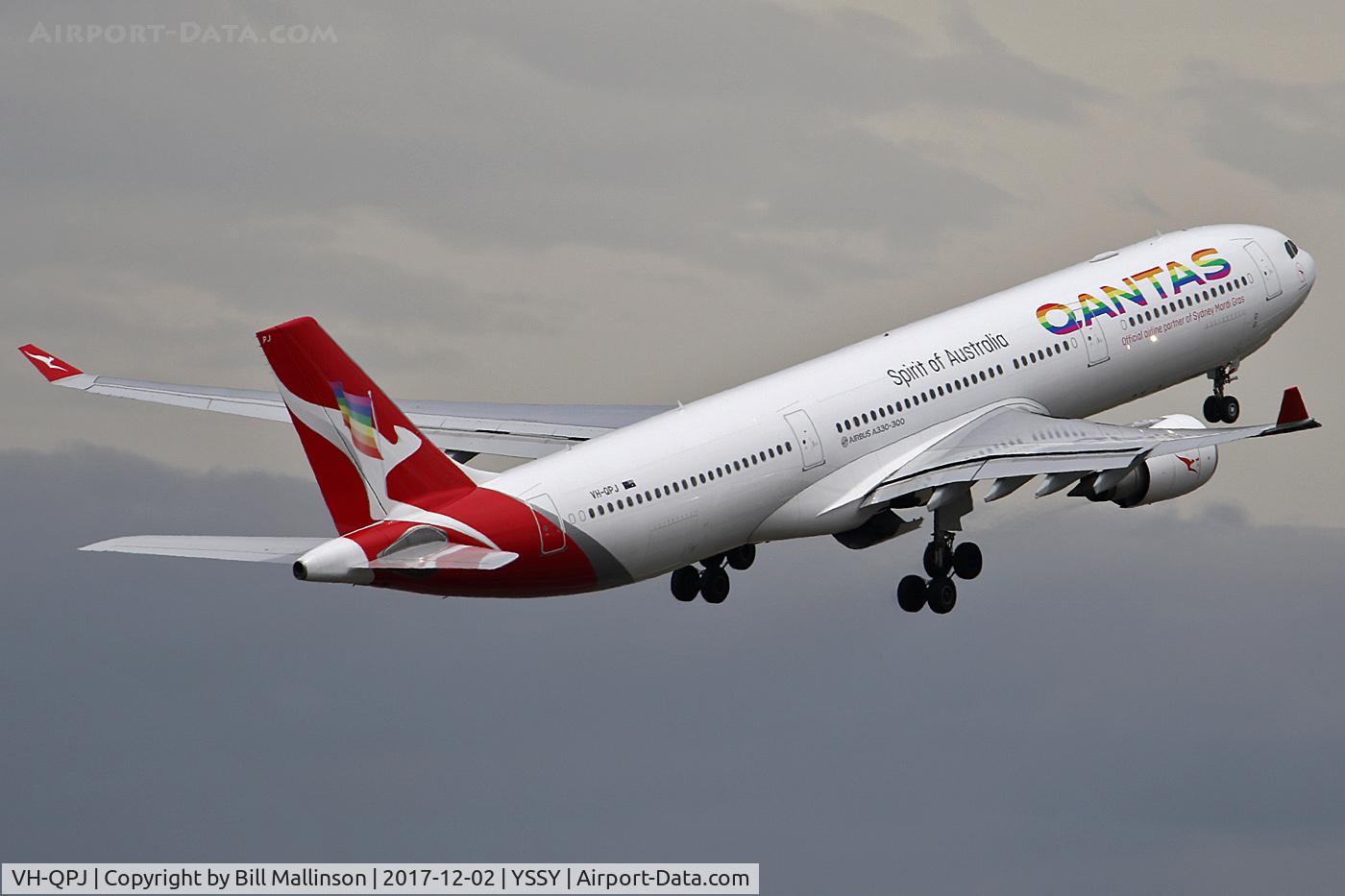 VH-QPJ, 2005 Airbus A330-303 C/N 712, INTO THE RAINBOW
