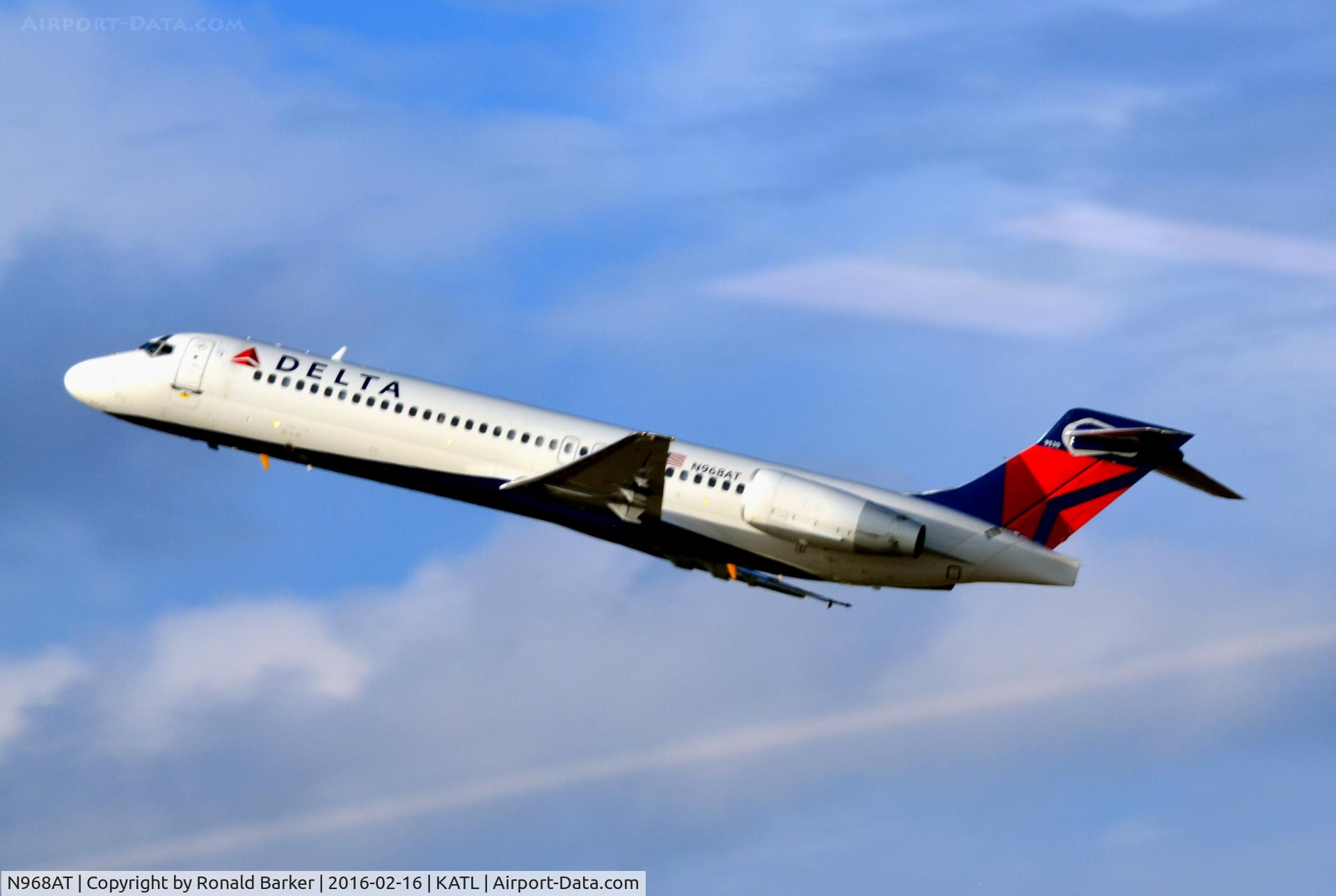 N968AT, 2001 Boeing 717-200 C/N 55029, Takeoff Atlanta
