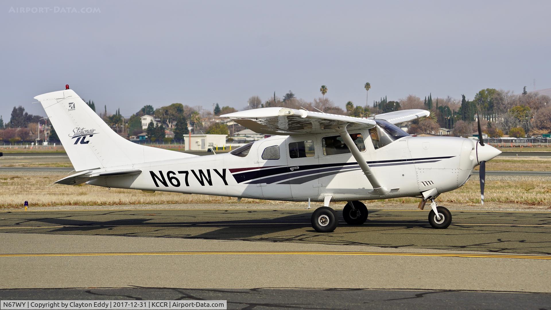 N67WY, 1999 Cessna T206H Turbo Stationair C/N T20608122, Buchanan Field Concord California 2017.