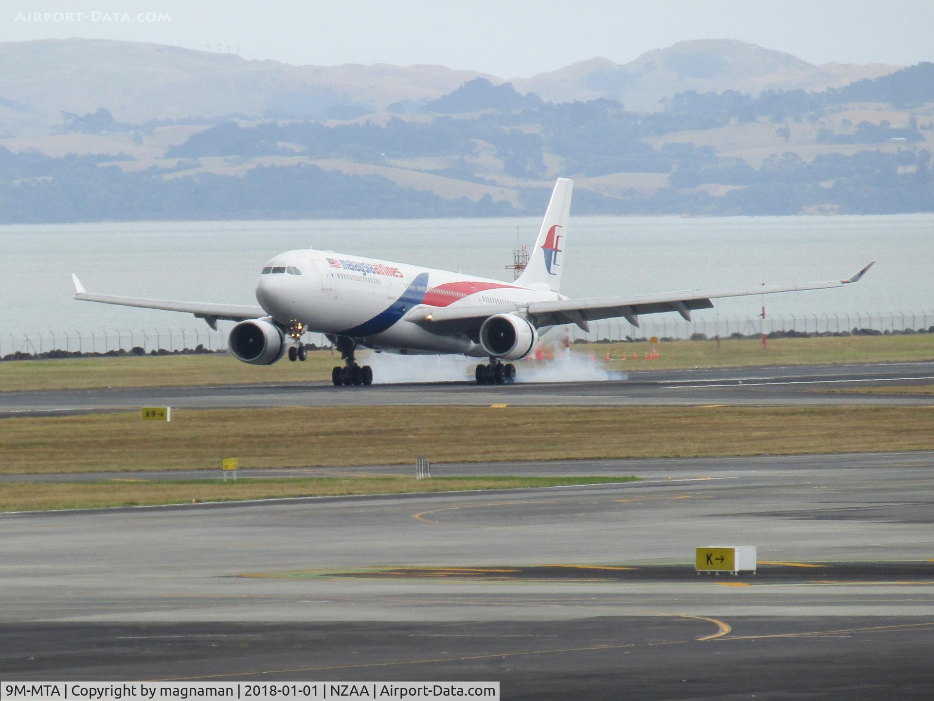 9M-MTA, 2011 Airbus A330-323 C/N 1209, touchdown
