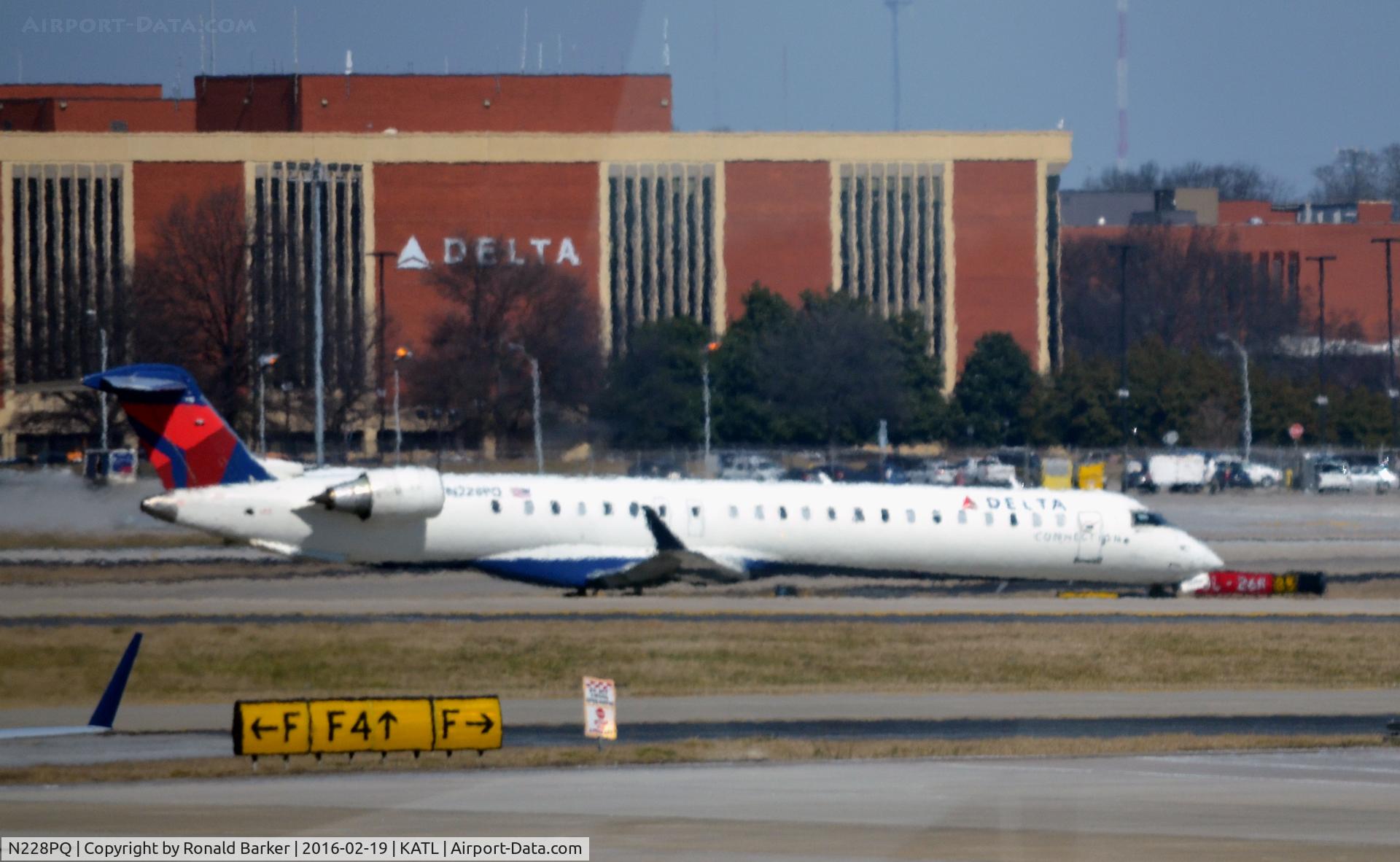 N228PQ, 2009 Bombardier CRJ-900ER (CL-600-2D24) C/N 15228, Taxi Atlanta