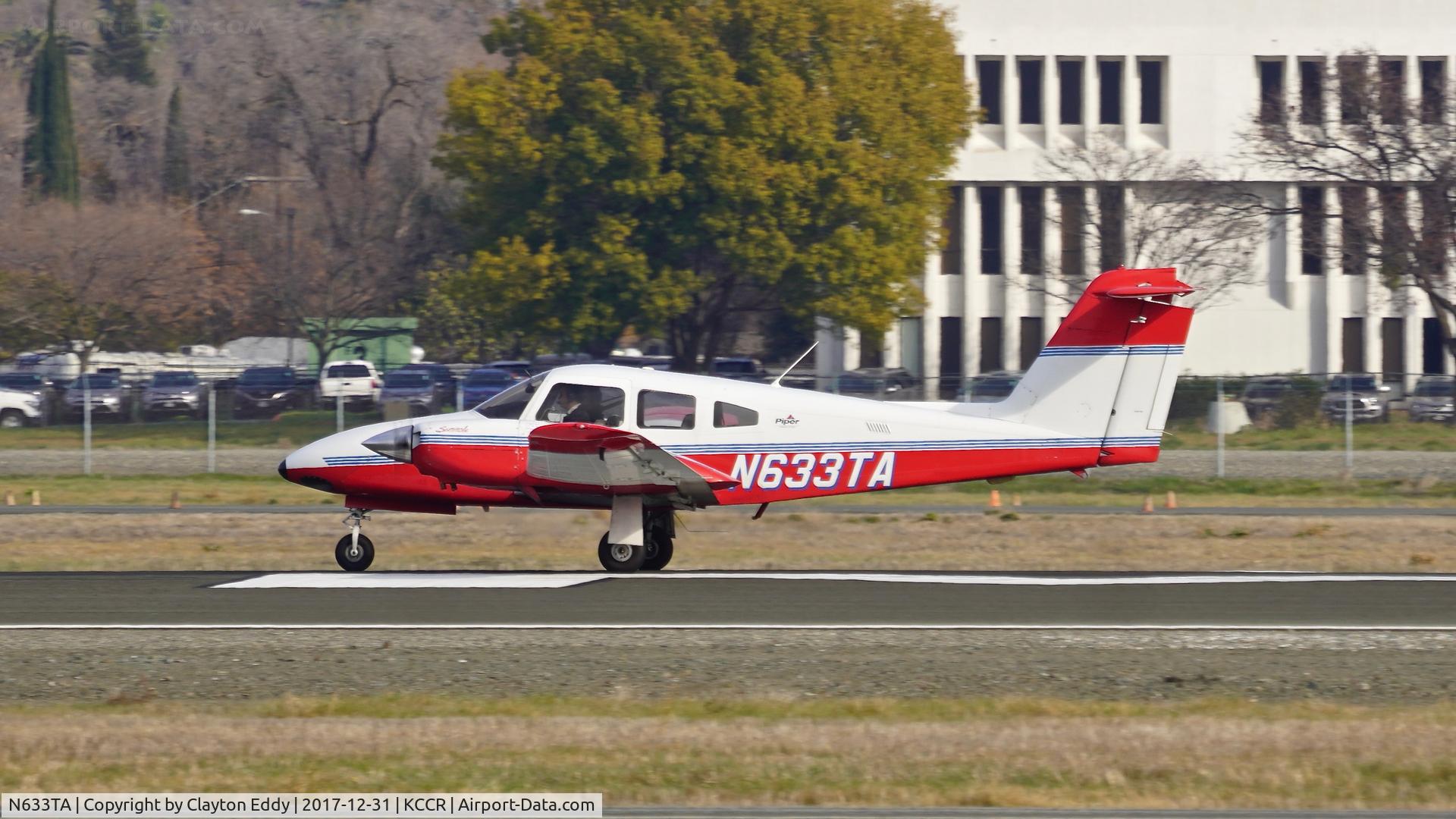 N633TA, 2001 Piper PA-44-180 Seminole C/N 4496052, Buchanan Field Concord California 2017.