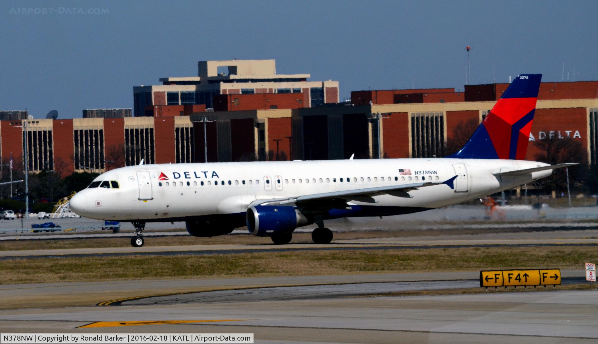 N378NW, 2003 Airbus A320-211 C/N 2092, Taxi Atlanta
