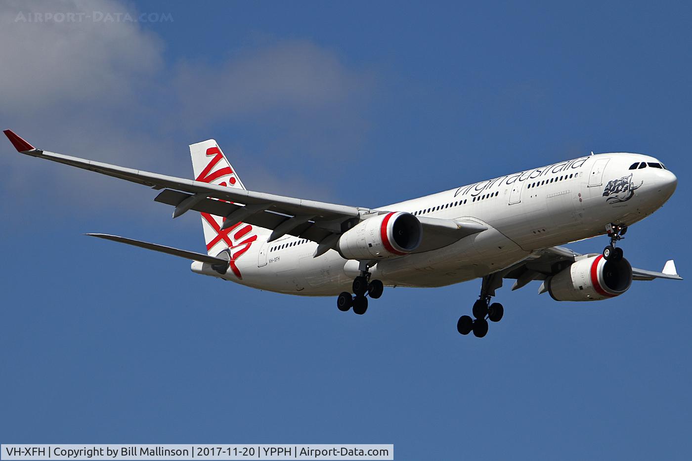 VH-XFH, 2013 Airbus A330-243 C/N 1452, FINALS TO 2 1