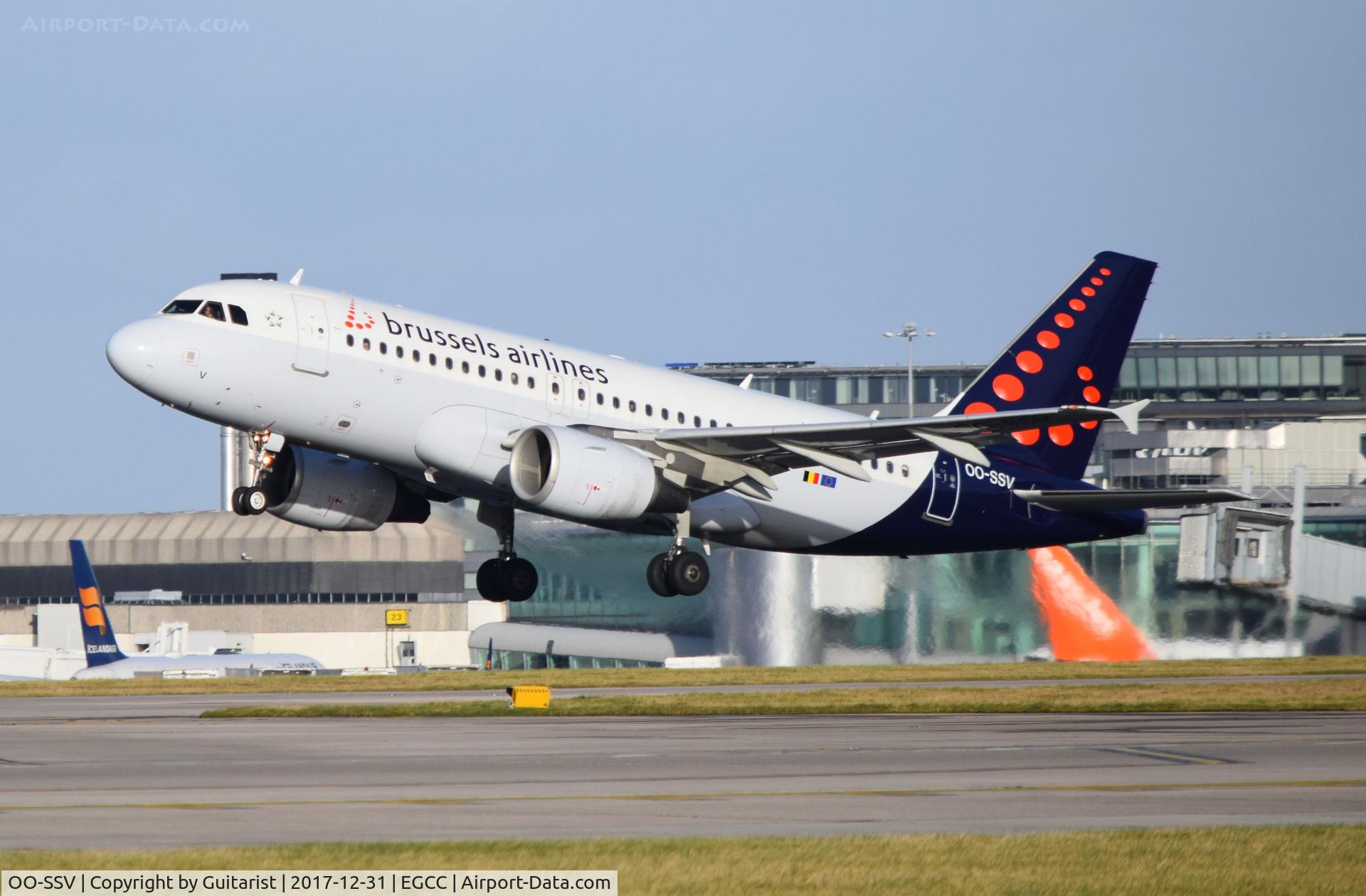 OO-SSV, 2004 Airbus A319-111 C/N 2196, At Manchester