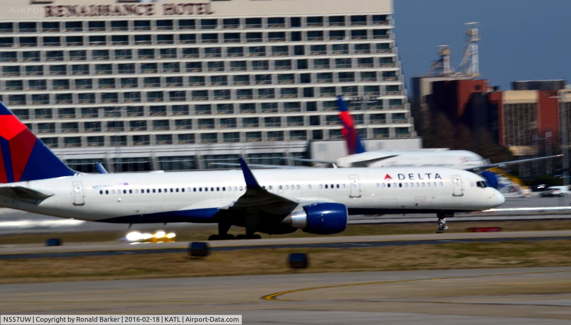 N557UW, 2012 Airbus A321-231 C/N 5269, Landing Atlanta