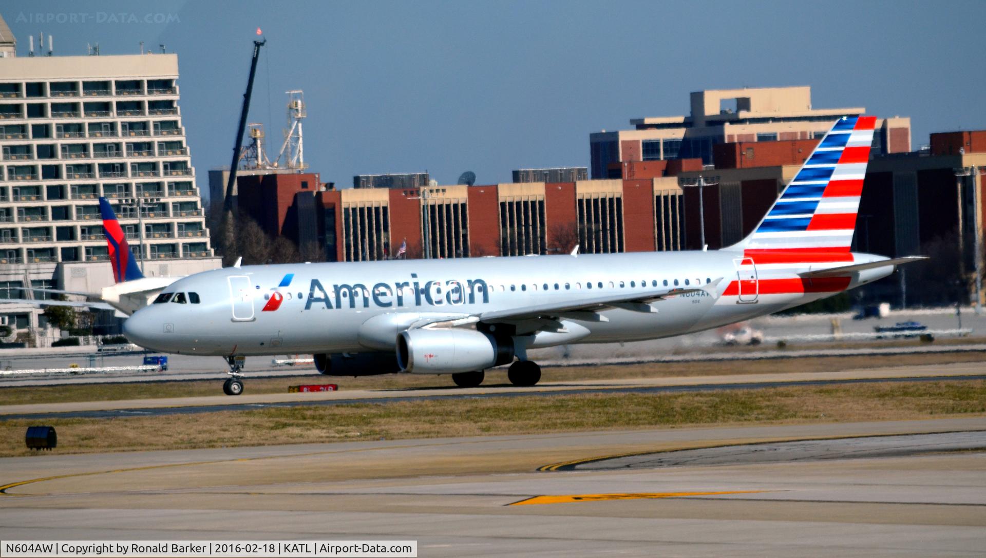 N604AW, 2000 Airbus A320-232 C/N 1196, Taxi for takeoff Atlanta