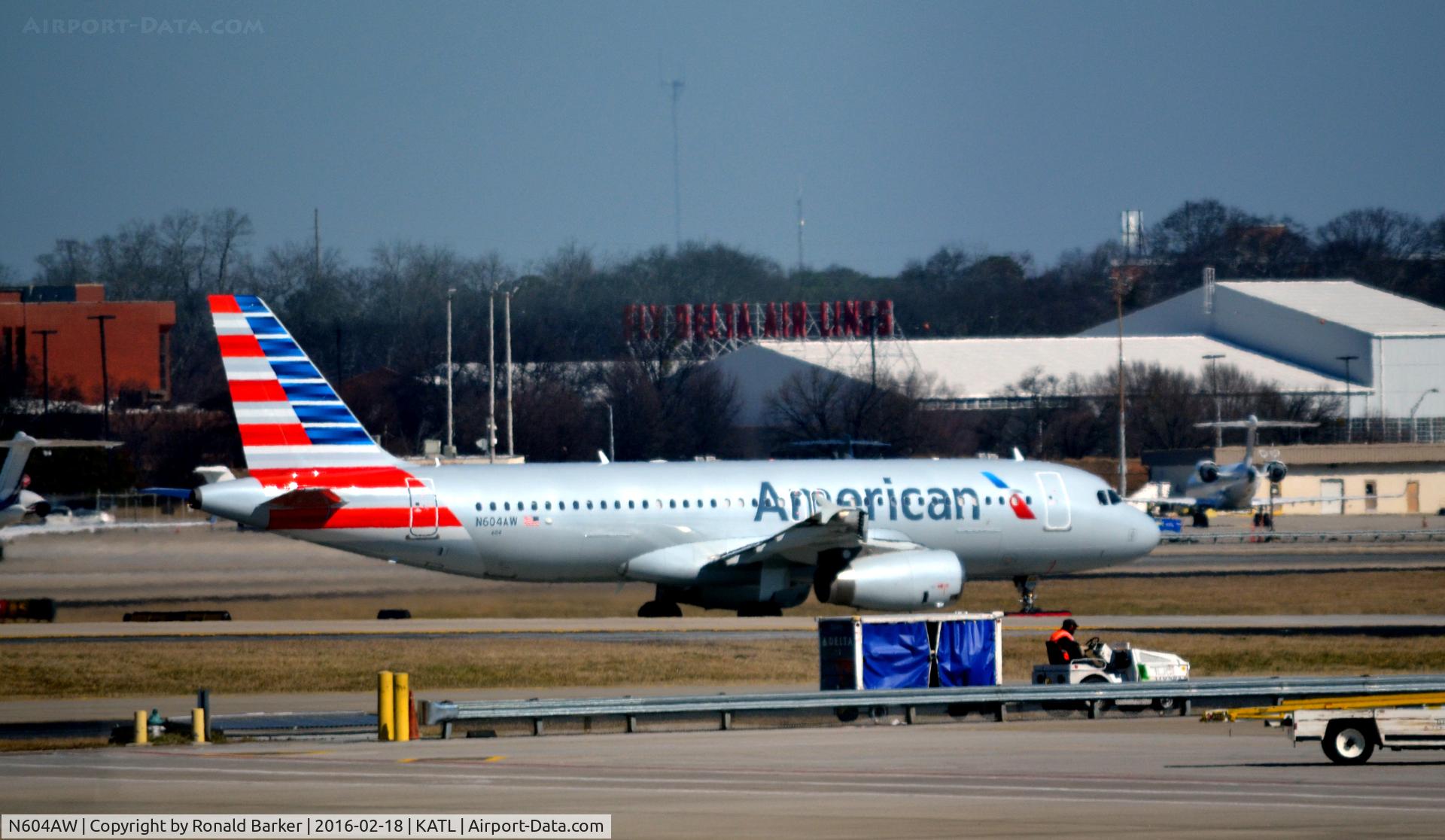 N604AW, 2000 Airbus A320-232 C/N 1196, Takeoff Atlanta
