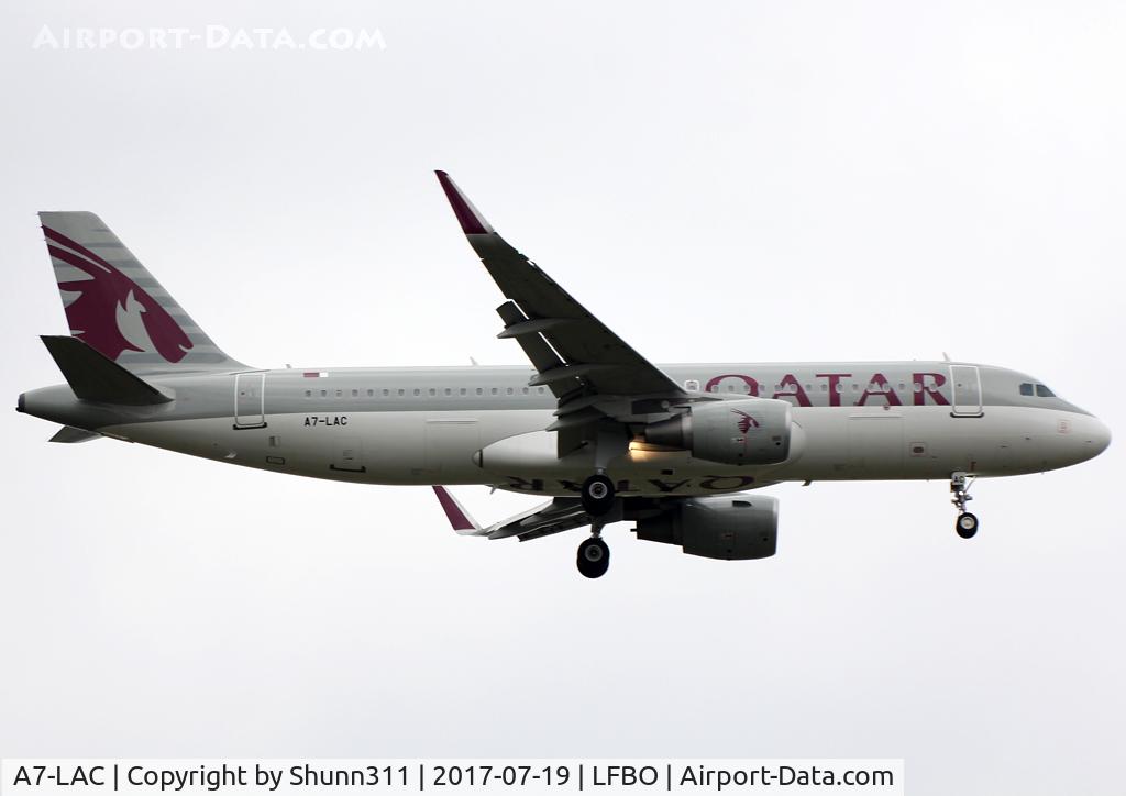 A7-LAC, 2015 Airbus A320-214 C/N 6494, Landing rwy 14R... British Airways flight on wet-lease...