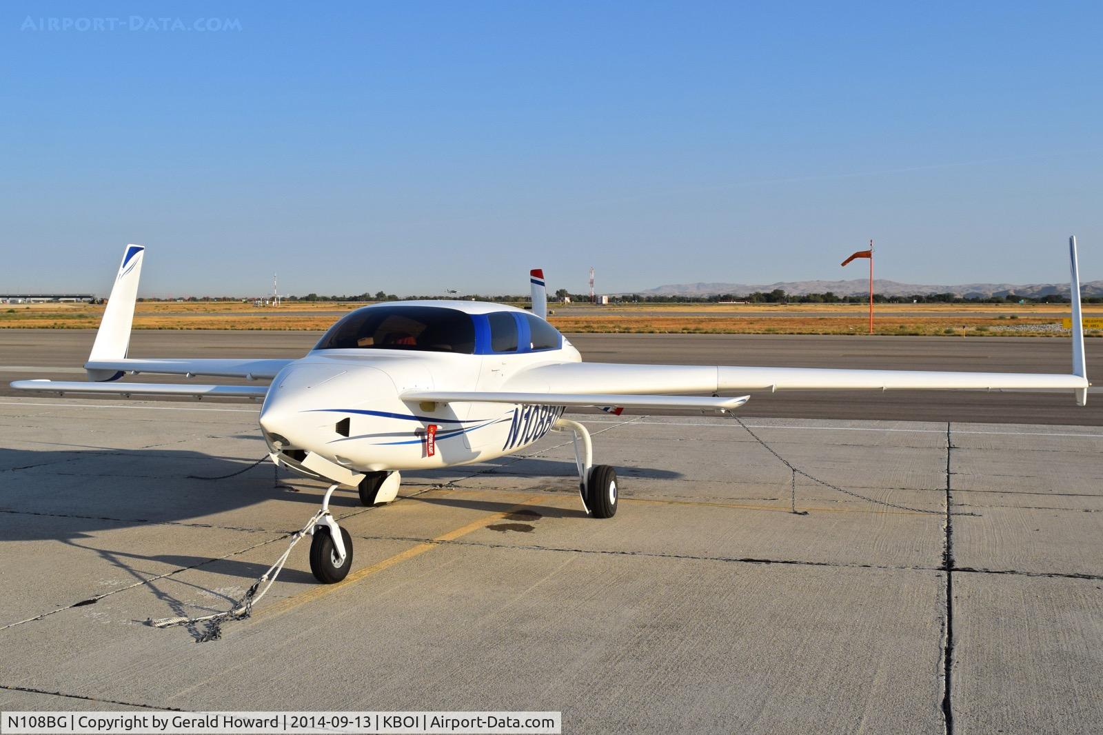 N108BG, Velocity Velocity XL RG-5 C/N 3RX164, Parked on the south GA ramp.