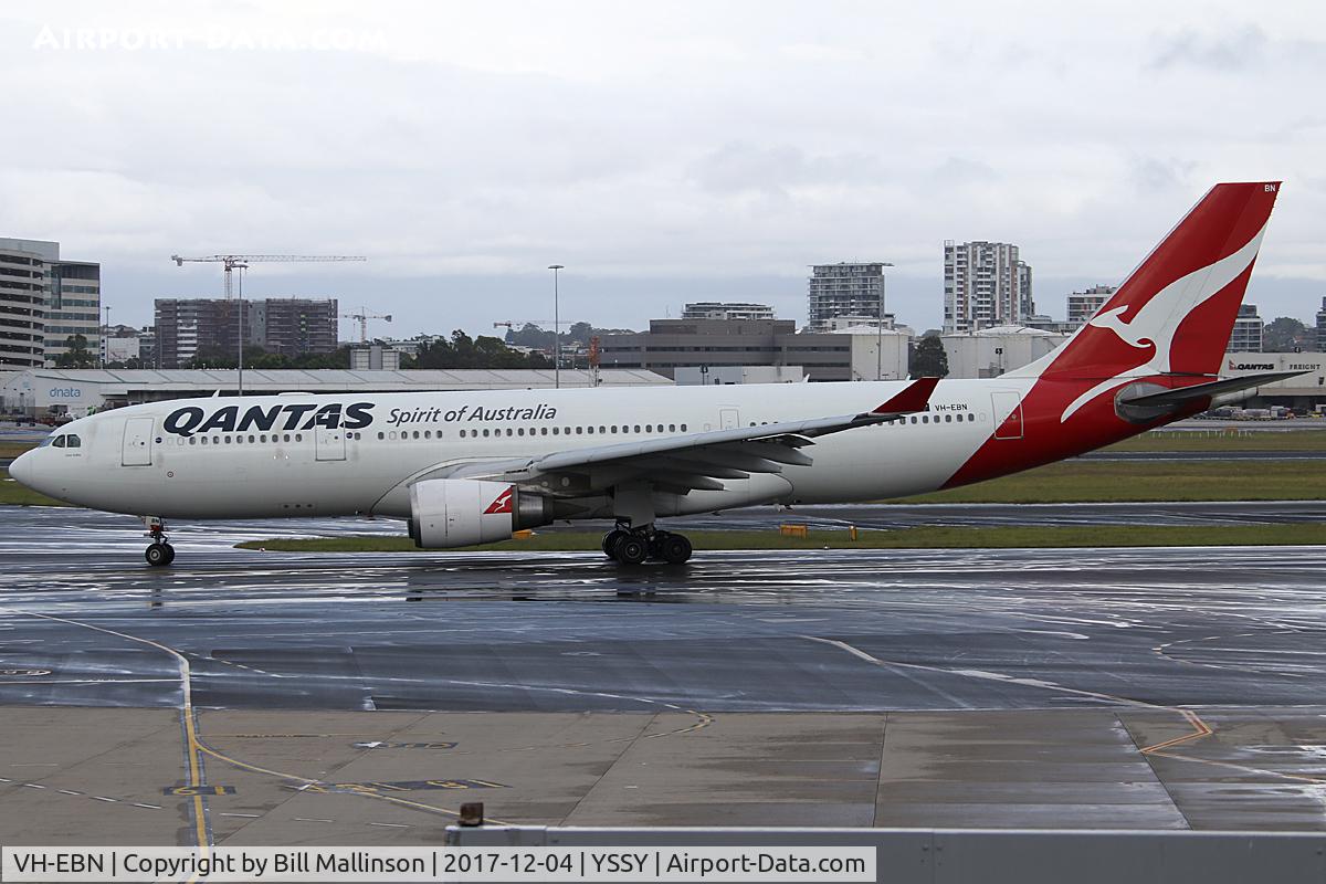 VH-EBN, 2010 Airbus A330-202 C/N 1094, TAXI TO A WET 16R