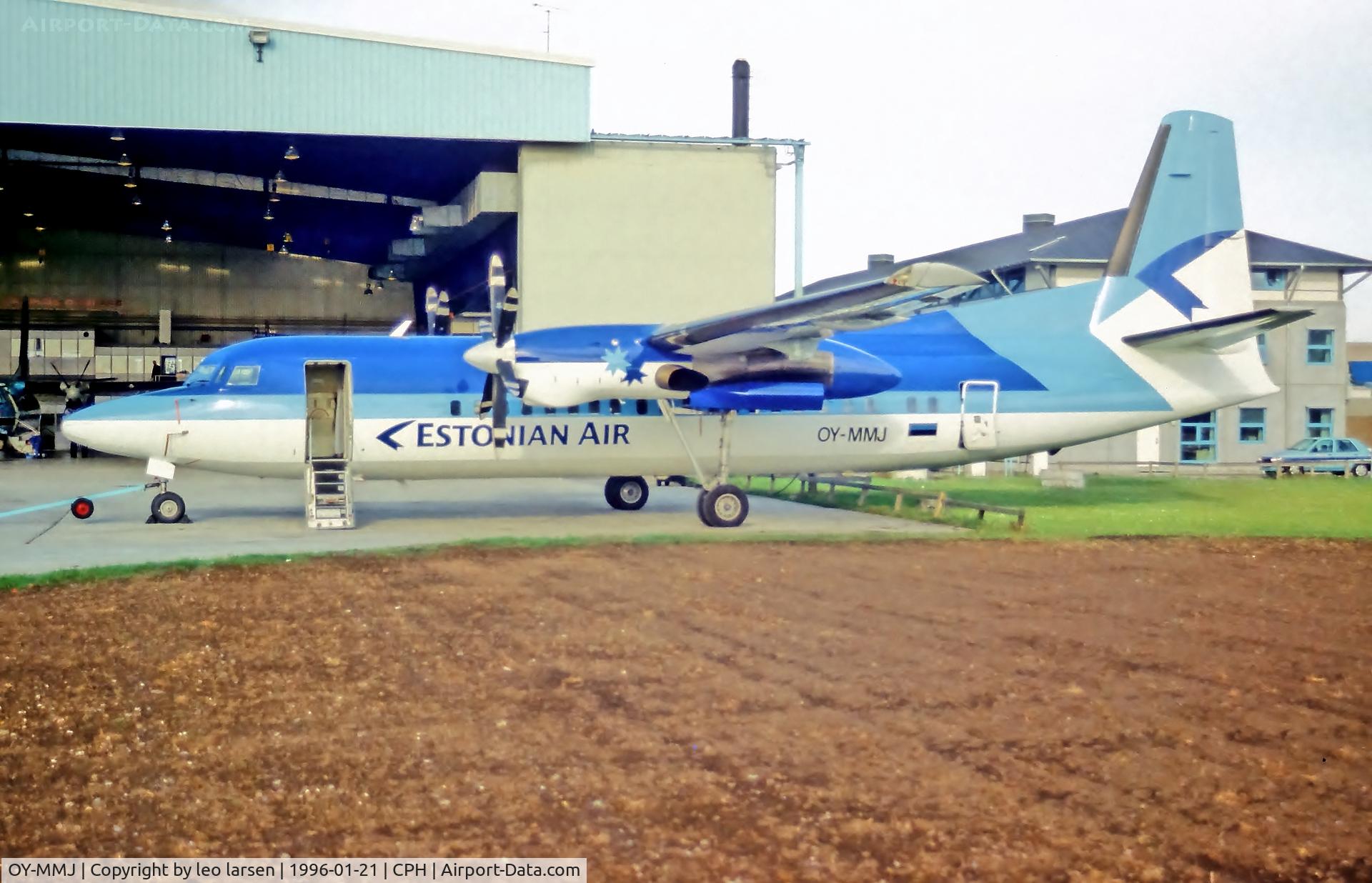 OY-MMJ, 1988 Fokker 50 C/N 20127, Copenhagen 21.10.1996