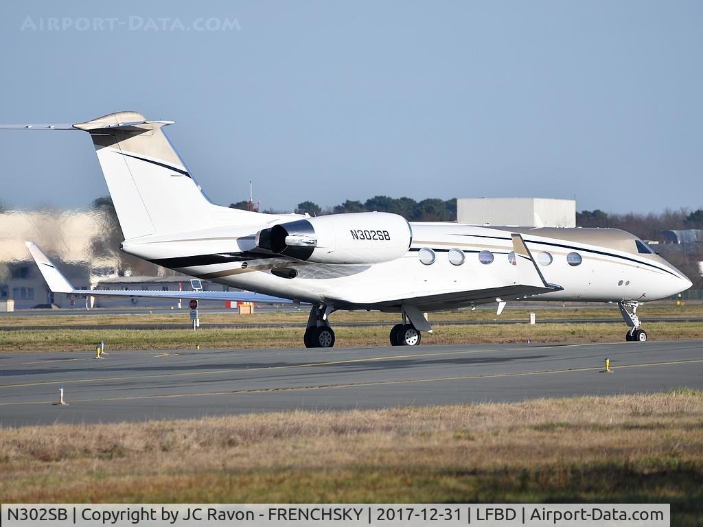 N302SB, 1999 Gulfstream Aerospace G-IV C/N 1369, after landing runway 23 taxiway Delta