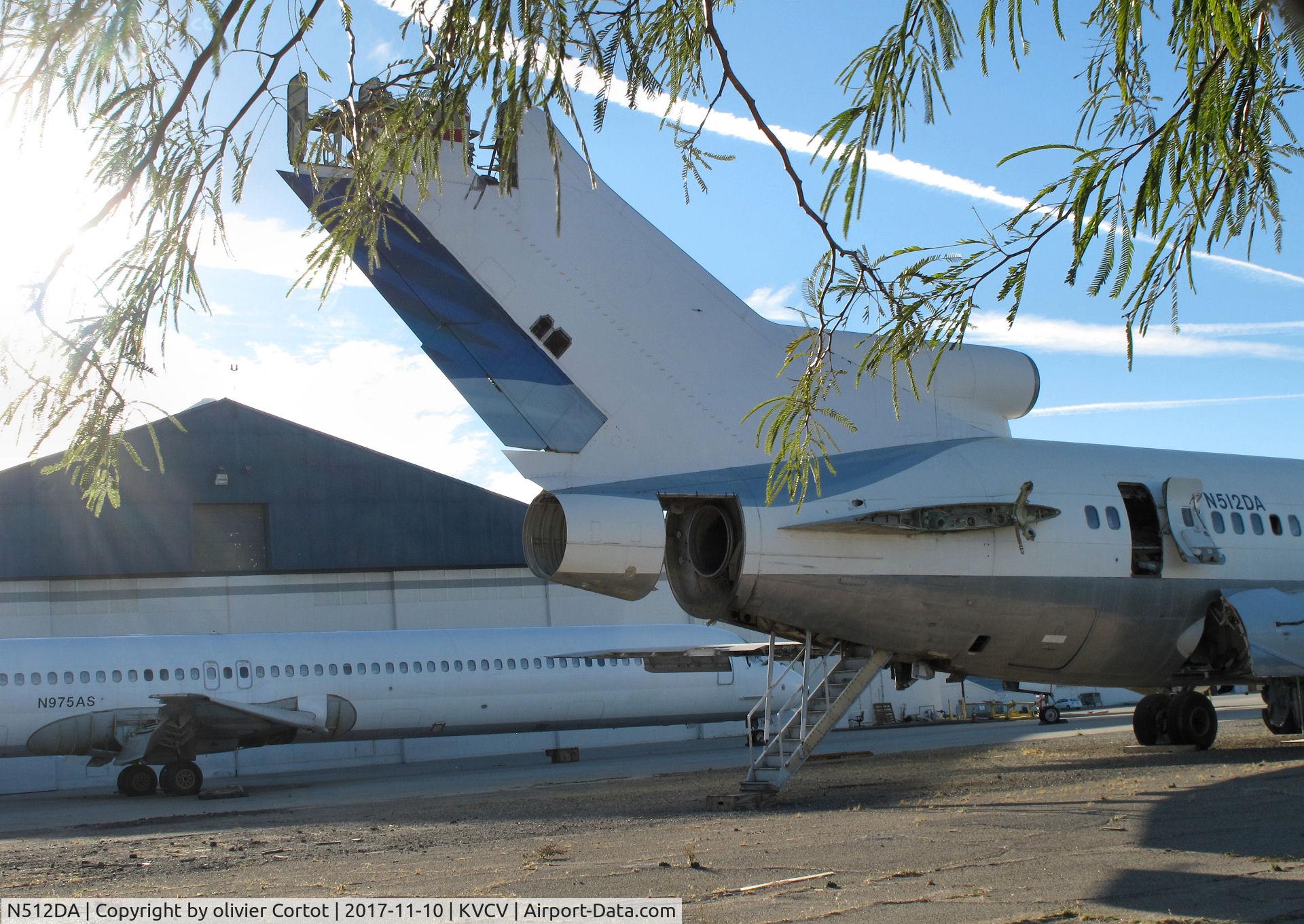 N512DA, 1978 Boeing 727-232 C/N 21314, rear view