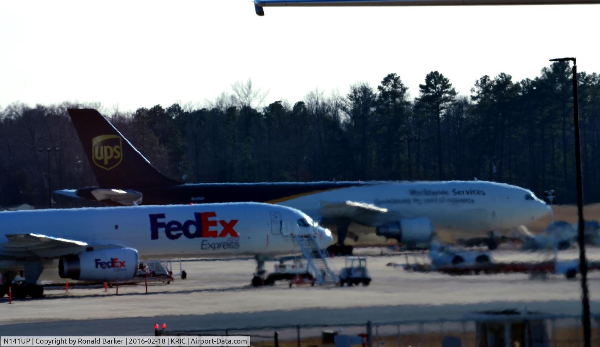 N141UP, 2002 Airbus A300F4-622R C/N 0824, Richmond