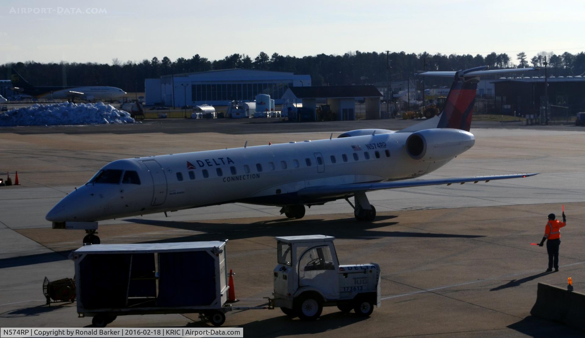 N574RP, 2004 Embraer ERJ-145LR (EMB-145LR) C/N 14500845, Taxi to gate Richmond