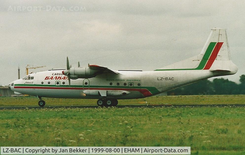 LZ-BAC, 1965 Antonov An-12B C/N 6343708, Schiphol Amsterdam