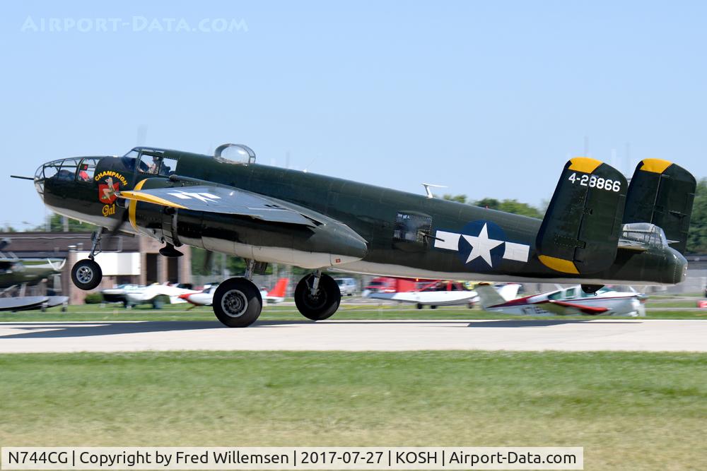 N744CG, 1944 North American B-25N Mitchell C/N 108-32141, 
