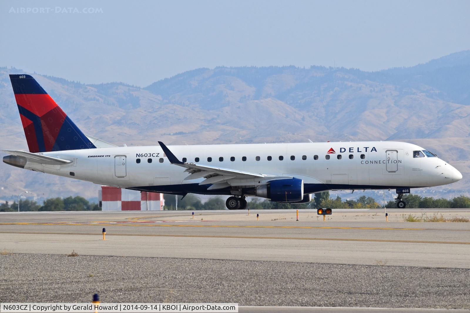 N603CZ, 2007 Embraer 175LR (ERJ-170-200LR) C/N 17000176, Starting take off roll on RWY 10R.