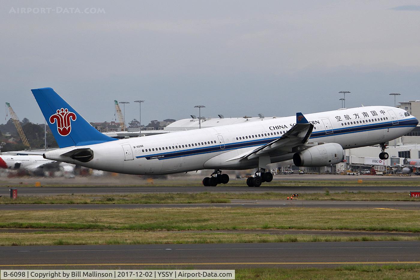 B-6098, 2008 Airbus A330-343E C/N 908, ROTATING