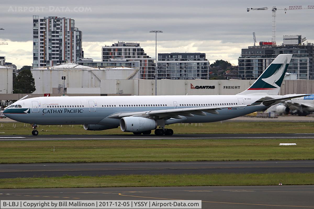 B-LBJ, 2015 Airbus A330-343 C/N 1618, ROLLING TO HKG