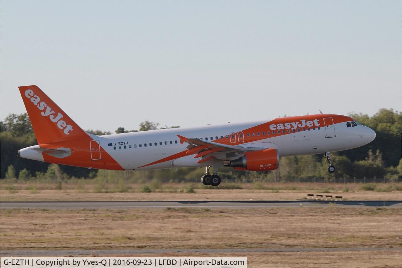 G-EZTH, 2009 Airbus A320-214 C/N 3953, Airbus A320-214, Landing rwy 05, Bordeaux Mérignac airport (LFBD-BOD)