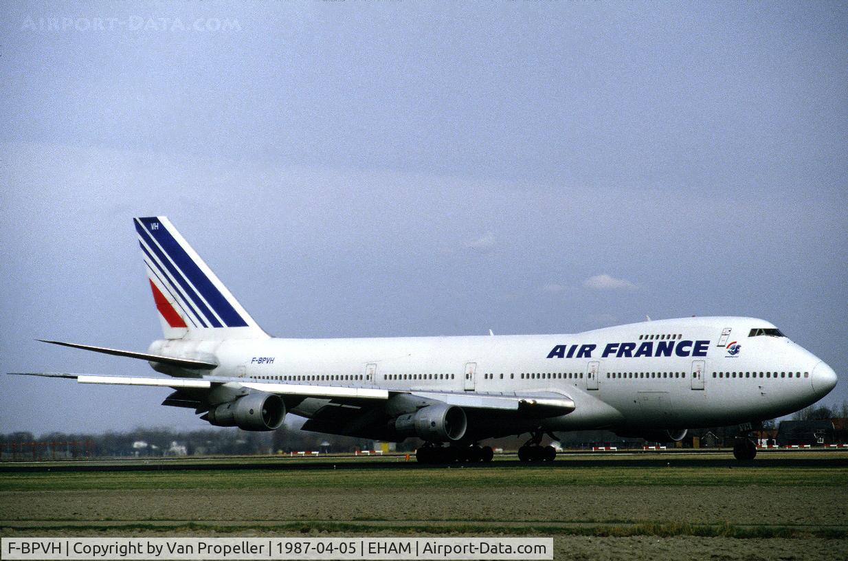F-BPVH, 1972 Boeing 747-128 C/N 20378, Air France Boeing 747-128 landing at Schiphol airport, the Netherlands, 1987